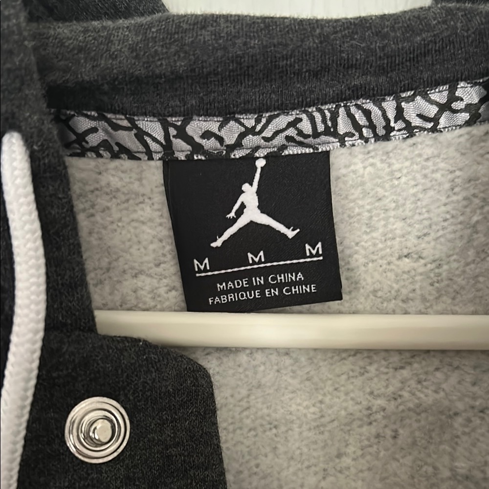 Grey Jordan Men's Jacket - Picture 4 of 8